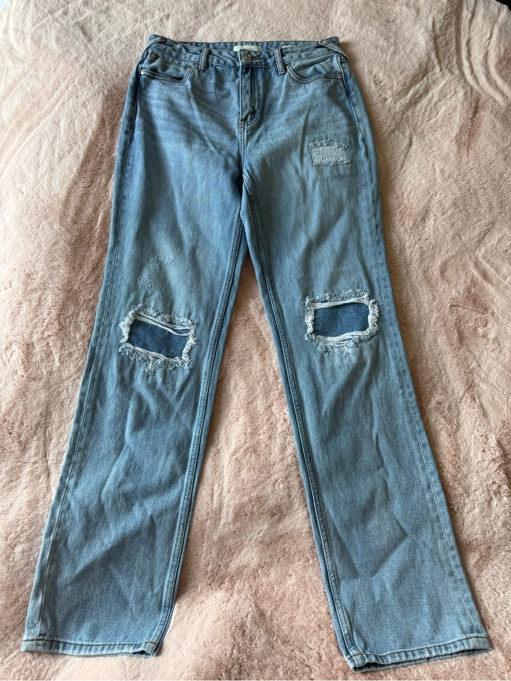 Cleo + Wolf Light Wash High Rise Patcheorm Distressed Straight Jeans Size 27